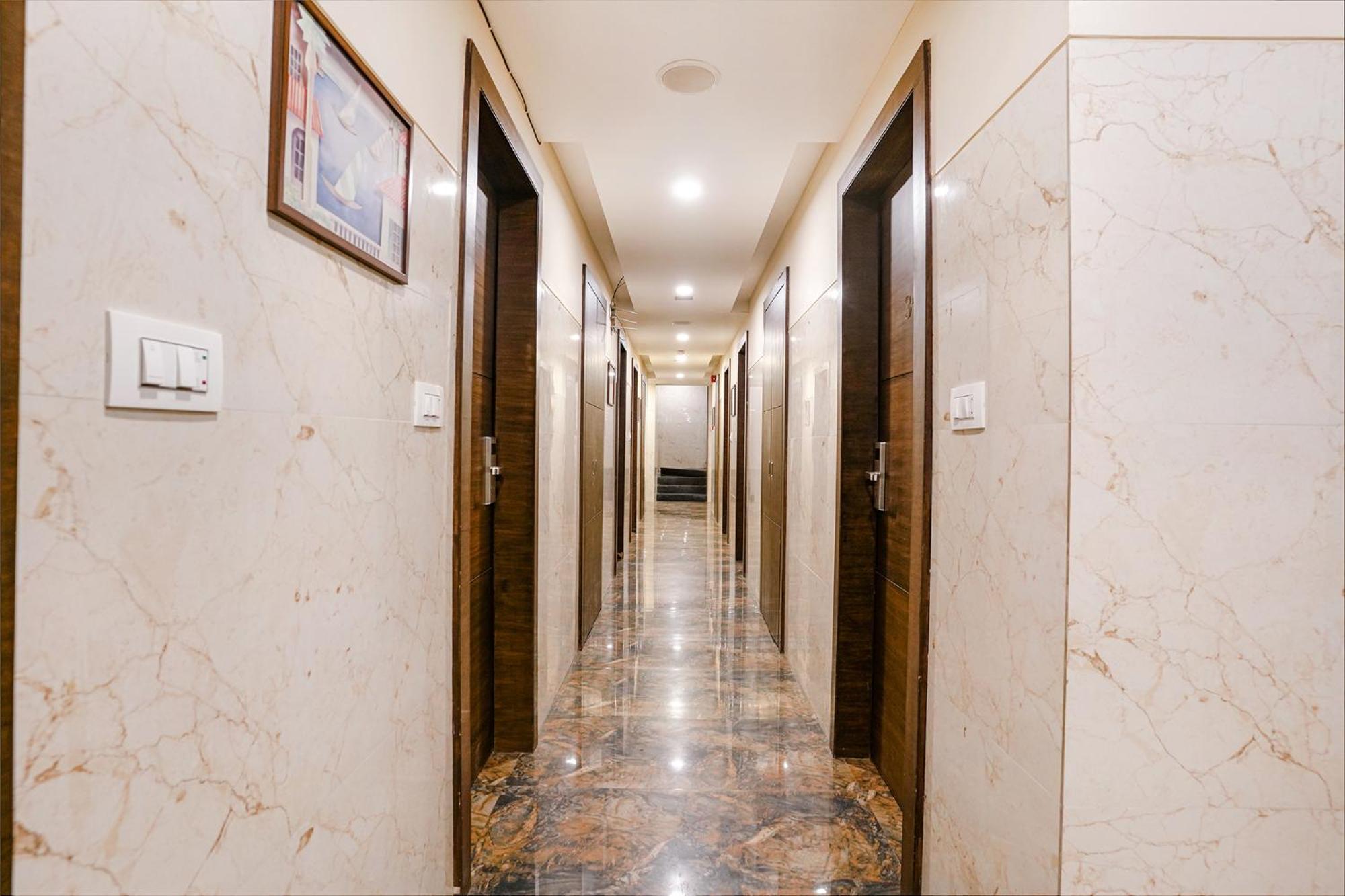 Fabhotel Vertigo Suites - Nr Bkc مومباي المظهر الخارجي الصورة